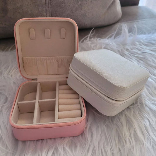 cute easy to carry jewelry box